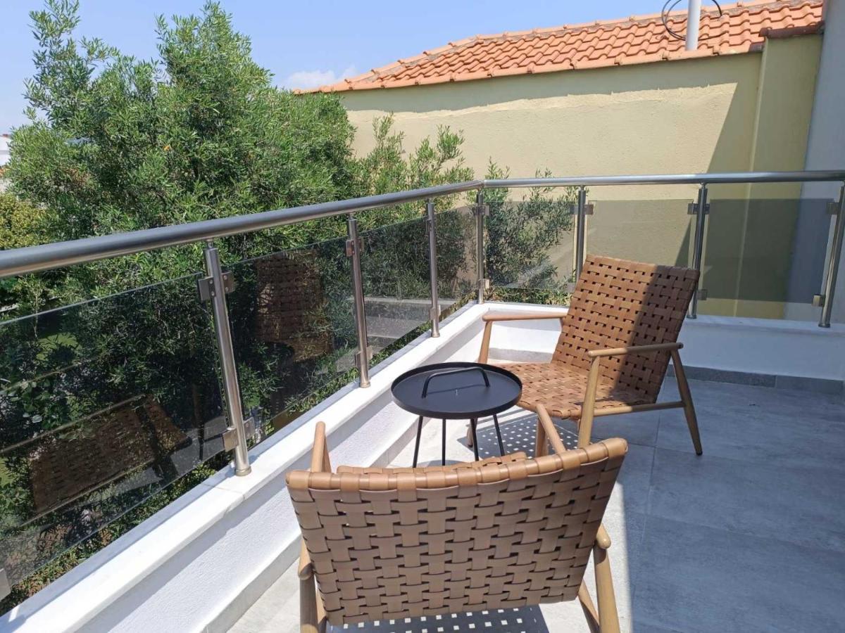 Nikiti Holidays Exterior photo
